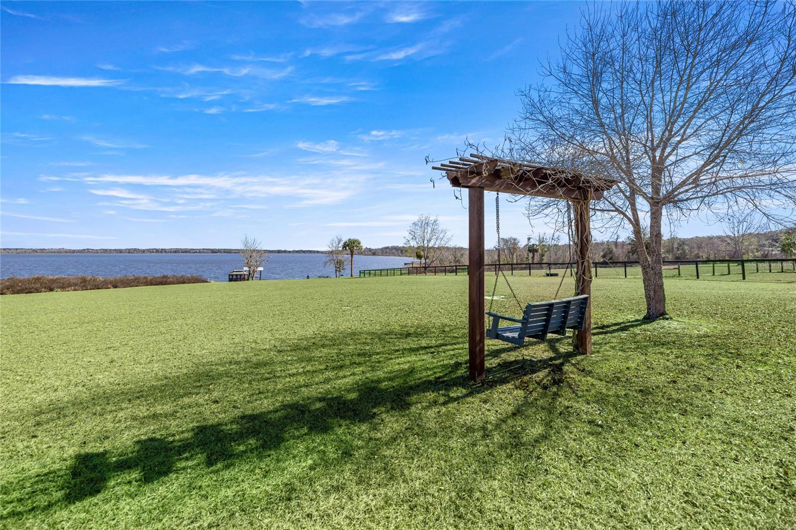 LAKESIDE AT LAKE BRYANT - Residential
