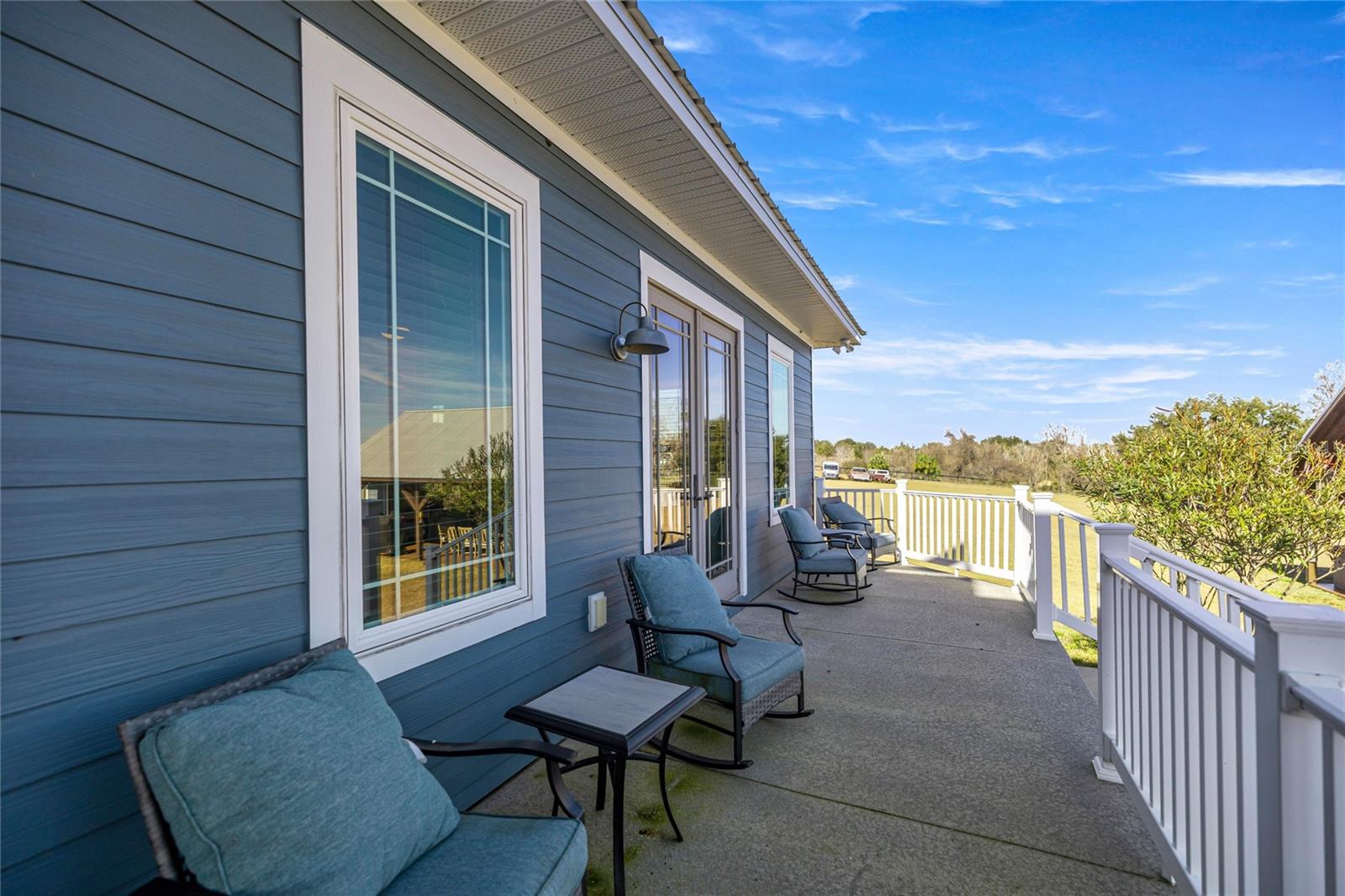 LAKESIDE AT LAKE BRYANT - Residential