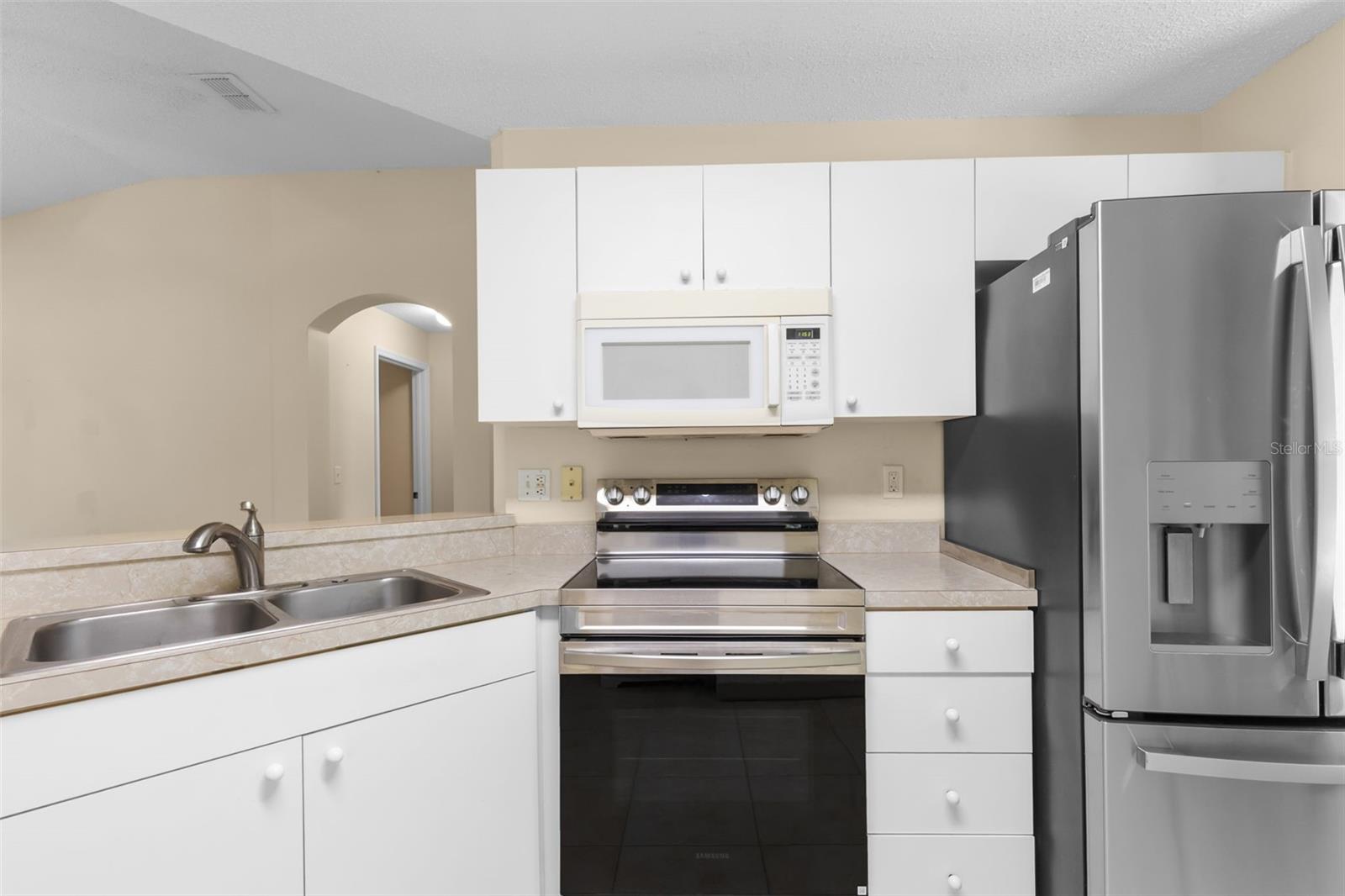 SUN CITY CENTER UNIT 180 - Residential