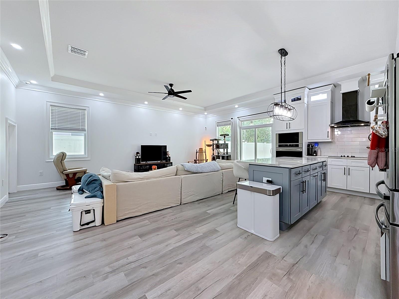 LINCOLN HEIGHTS - Residential