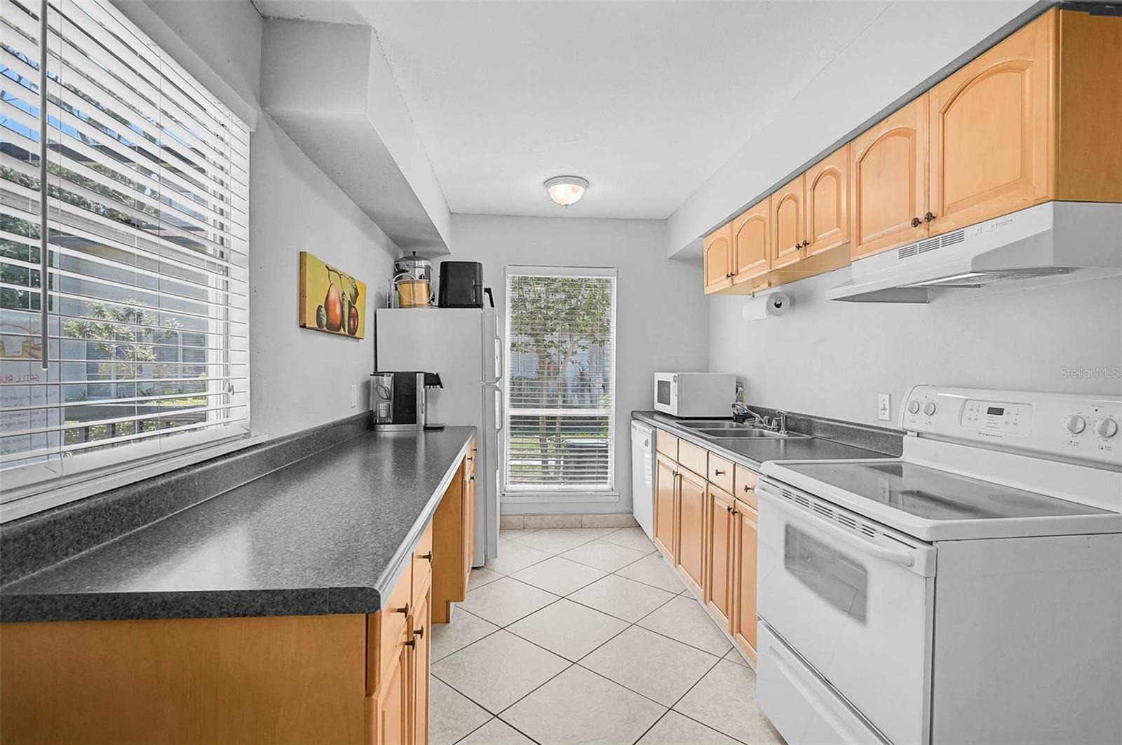 HIDDEN HOLLOW CONDO - Residential