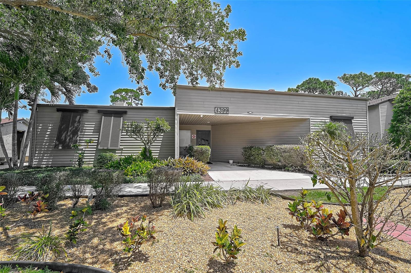 HIDDEN HOLLOW CONDO - Residential