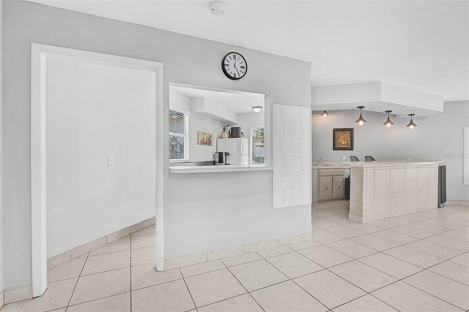 HIDDEN HOLLOW CONDO - Residential