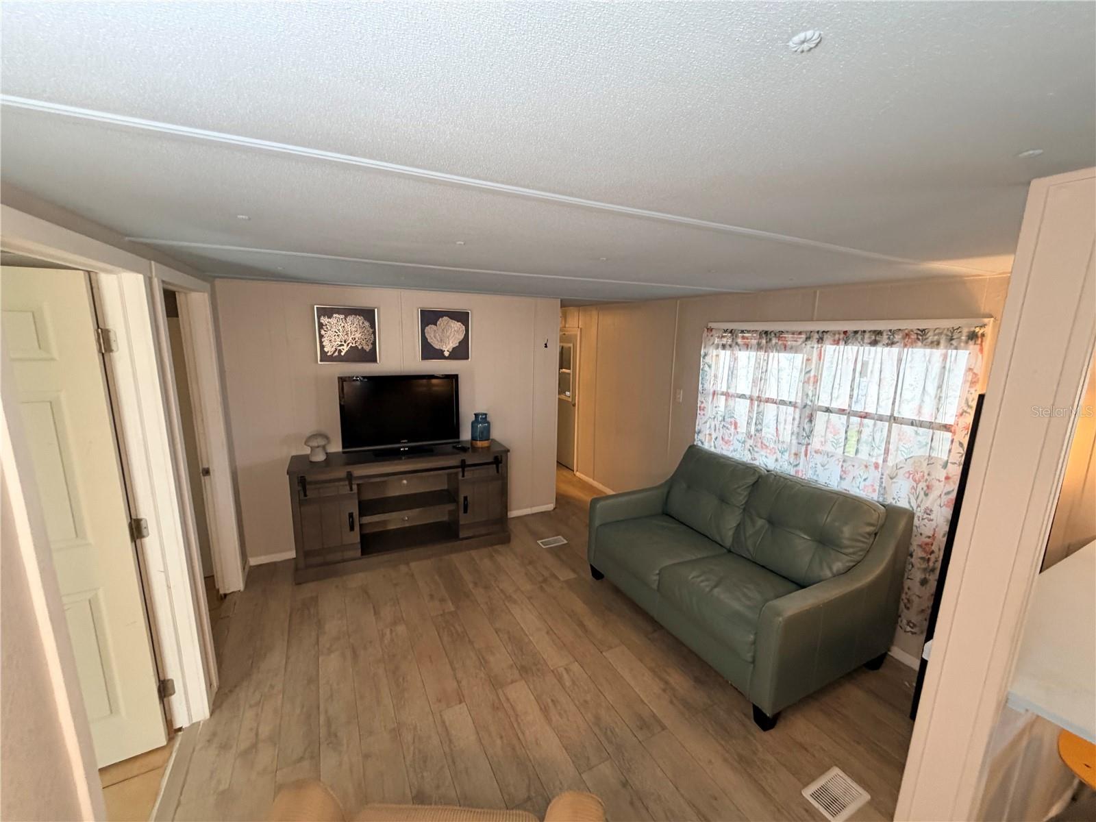 CASA LOMA MOBILEHOME - Residential
