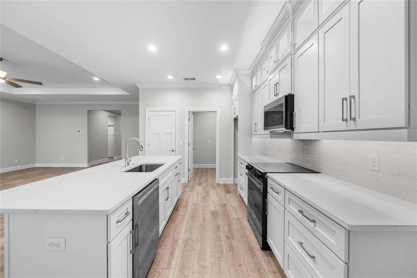 RESERVE AT FAIRWAY OAKS - Residential