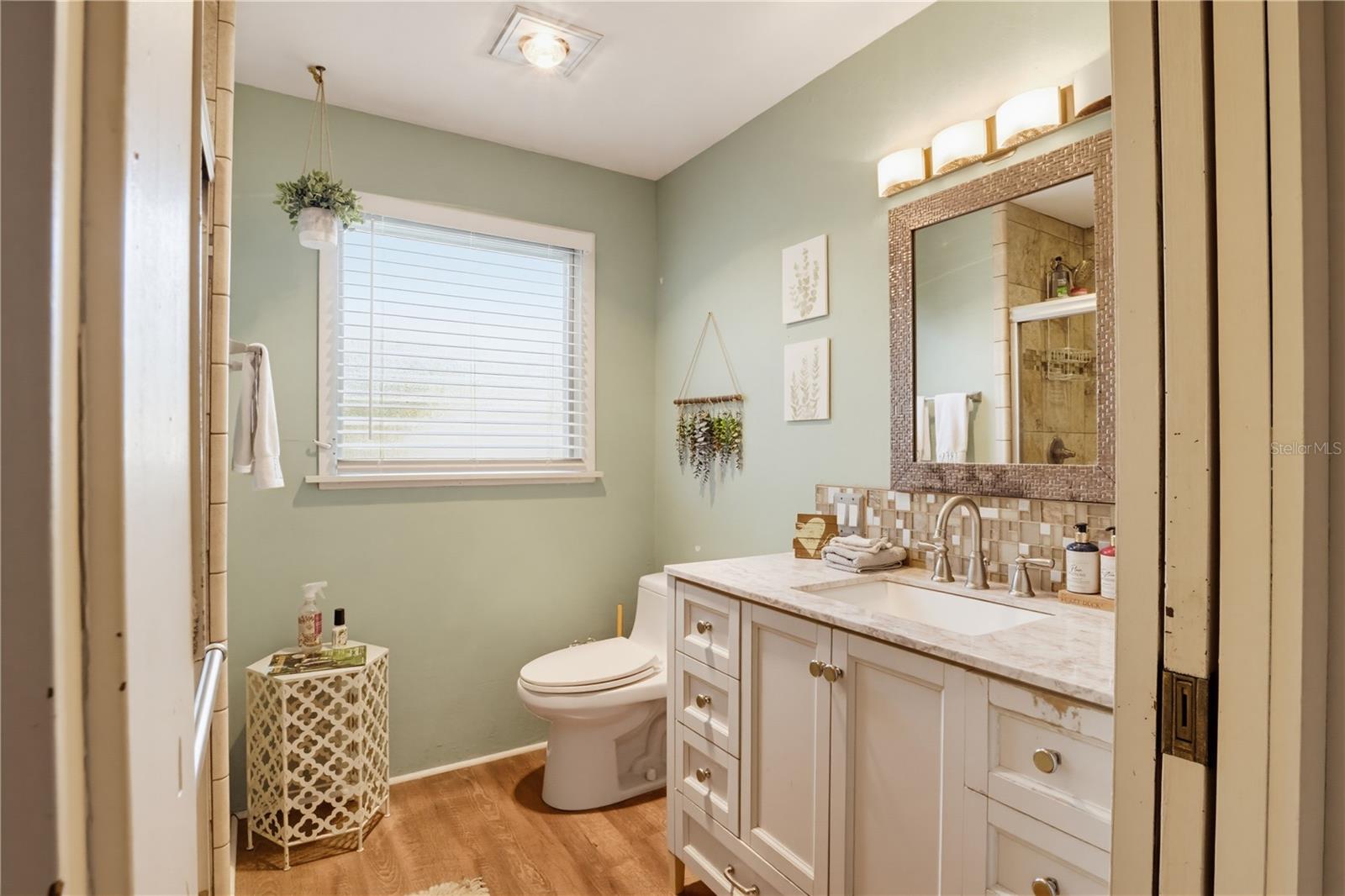 SARASOTA HIGHLANDS - Residential