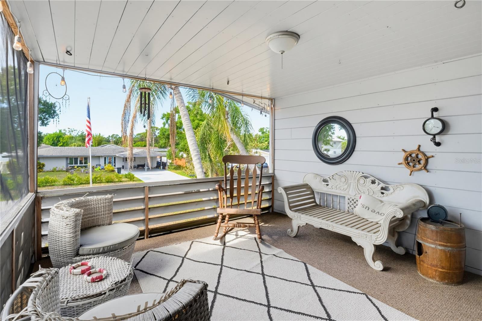 SARASOTA HIGHLANDS - Residential