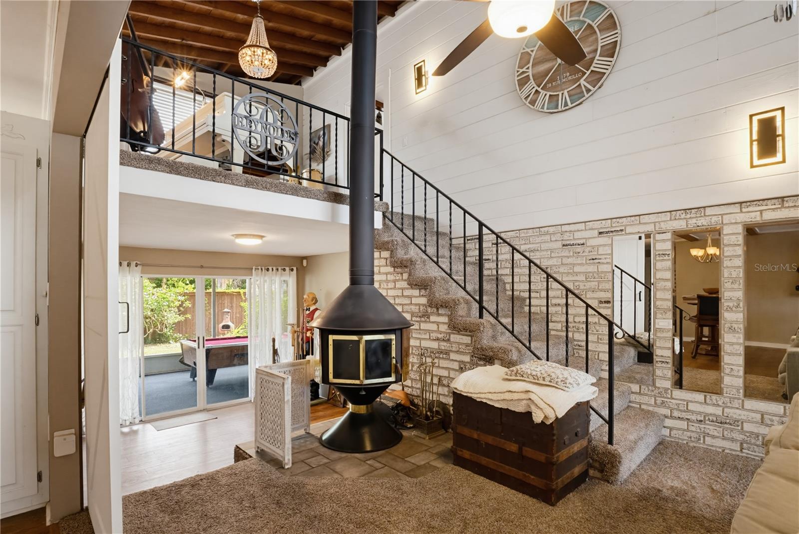 SARASOTA HIGHLANDS - Residential