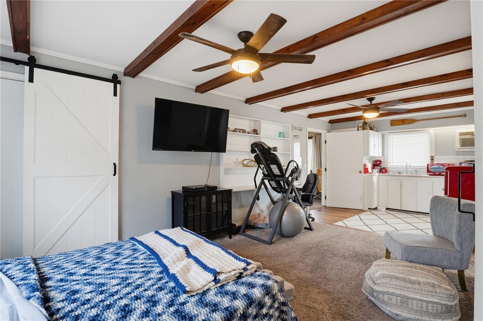 SARASOTA HIGHLANDS - Residential
