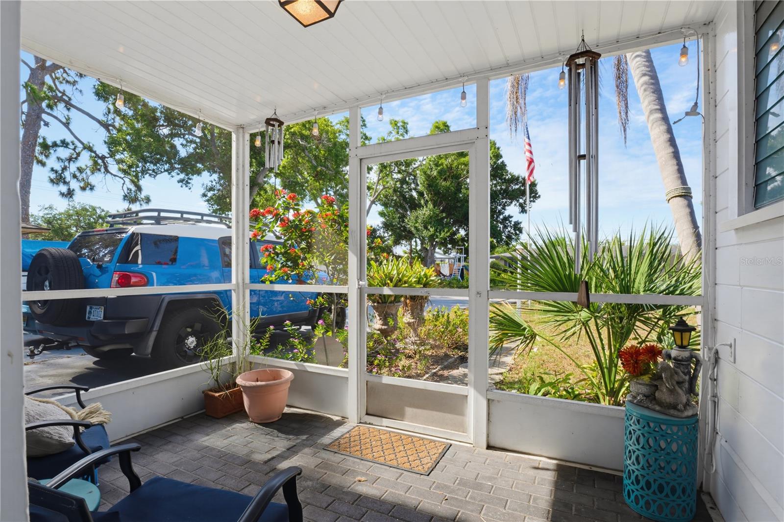 SARASOTA HIGHLANDS - Residential