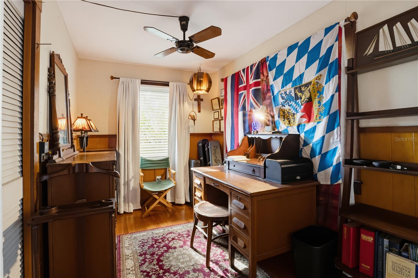 SARASOTA HIGHLANDS - Residential