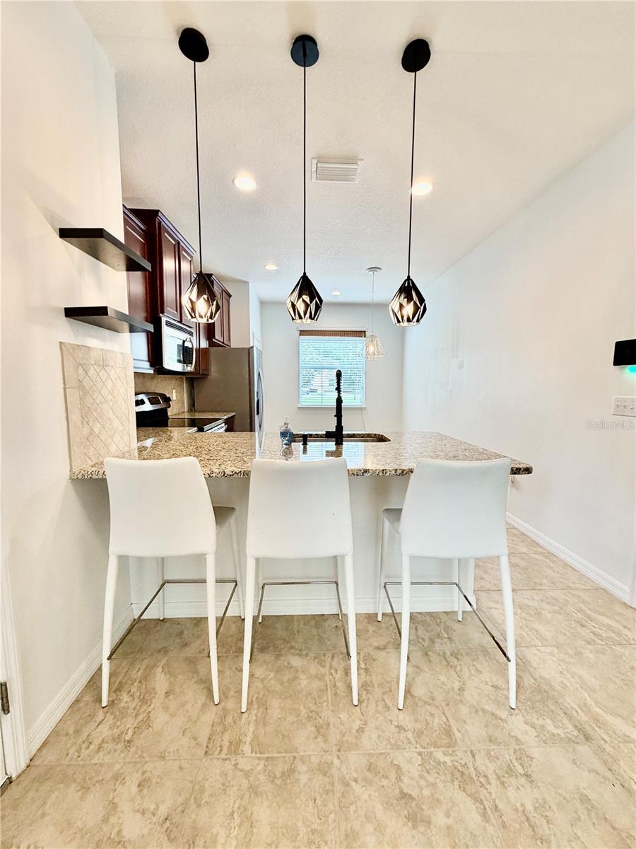 HIDDEN RIVER TOWNHOMES - Residential Lease