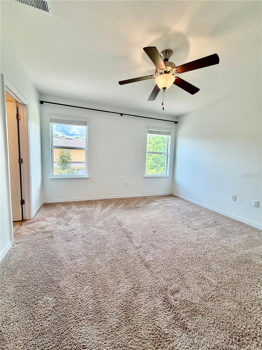 HIDDEN RIVER TOWNHOMES - Residential Lease