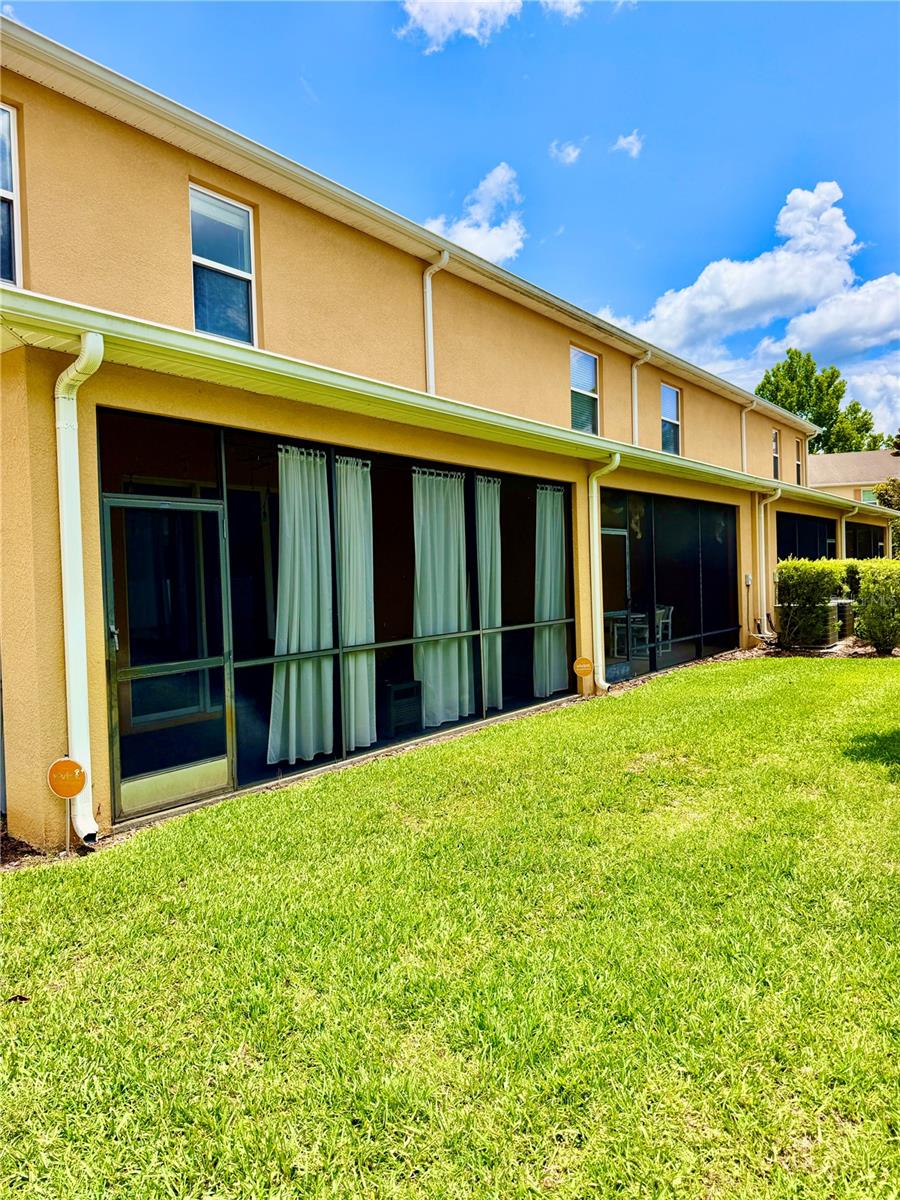 HIDDEN RIVER TOWNHOMES - Residential Lease