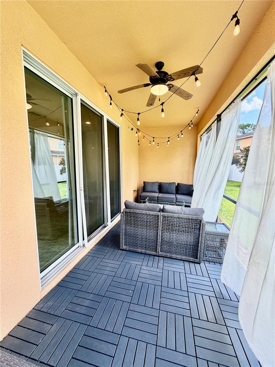 HIDDEN RIVER TOWNHOMES - Residential Lease