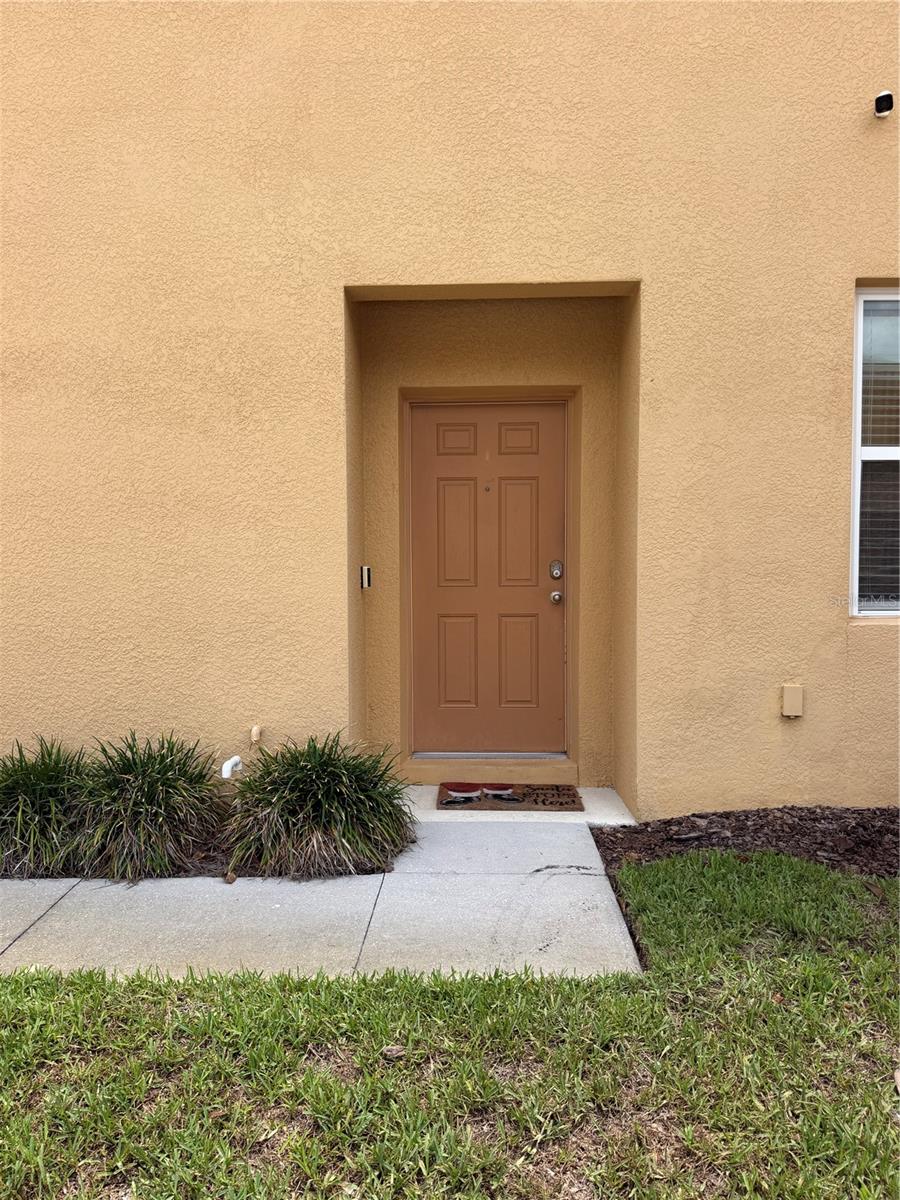 HIDDEN RIVER TOWNHOMES - Residential Lease
