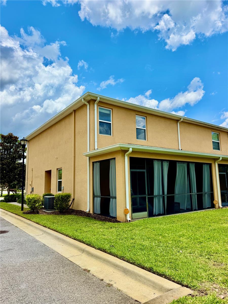 HIDDEN RIVER TOWNHOMES - Residential Lease