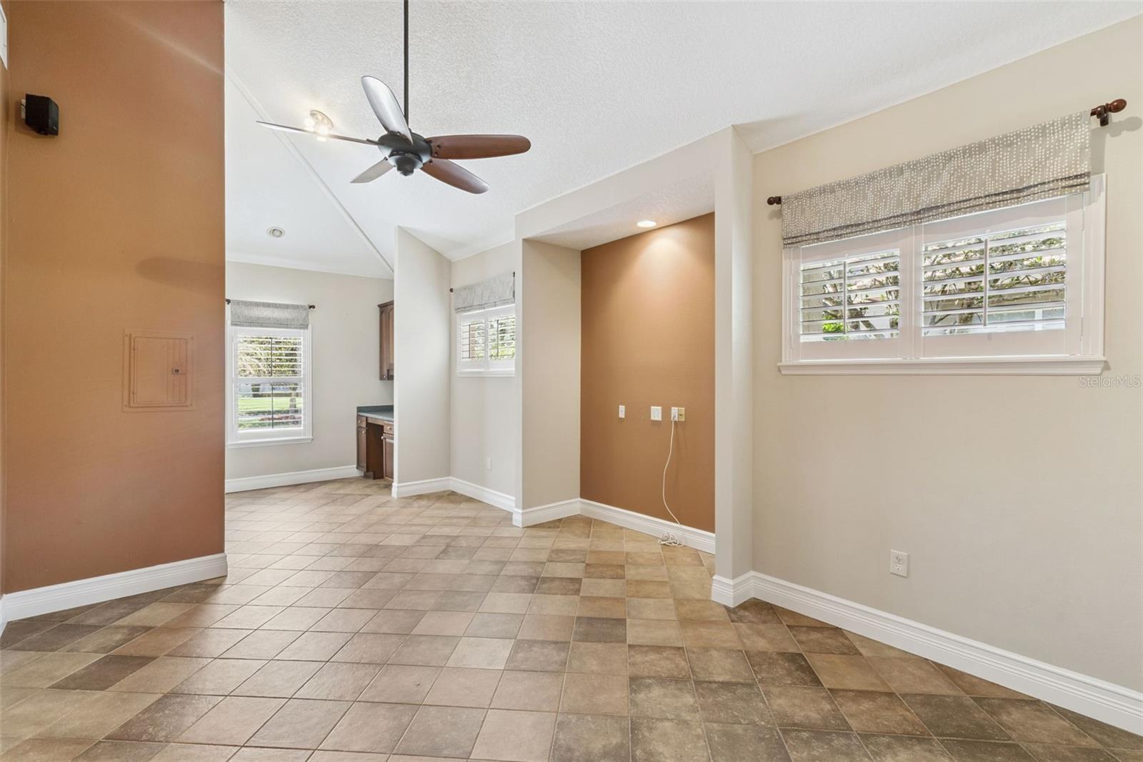 ESTATES AT WINDERMERE - Residential