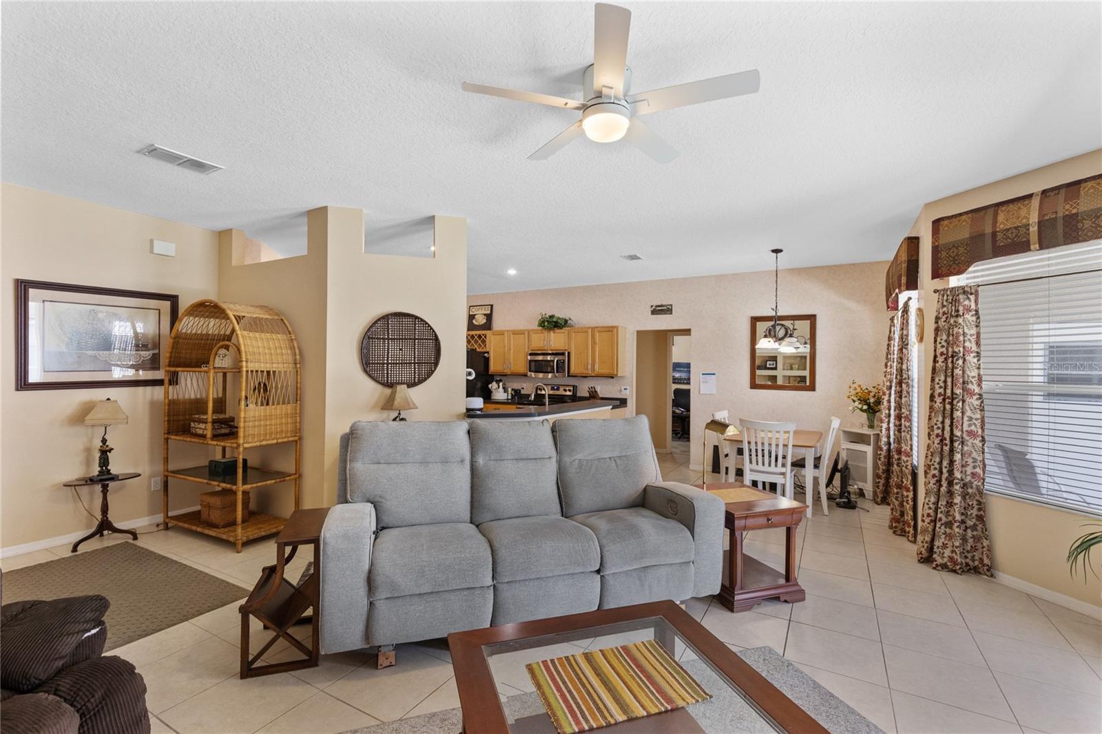 CRESCENT PARK - Residential