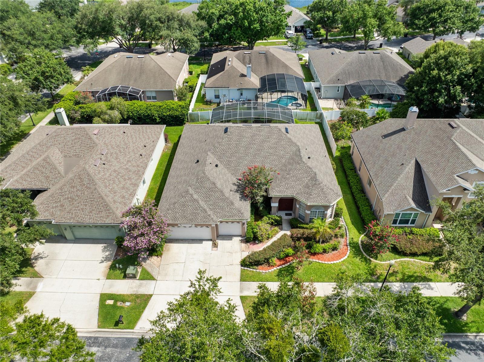 CRESCENT PARK - Residential