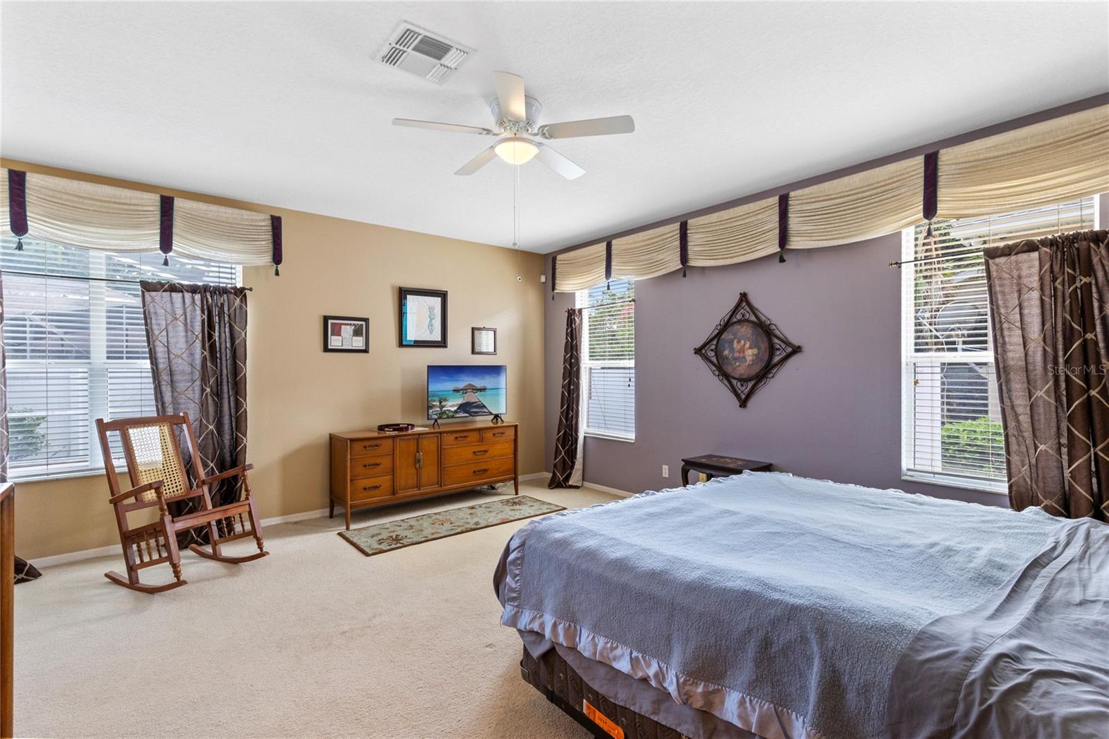 CRESCENT PARK - Residential