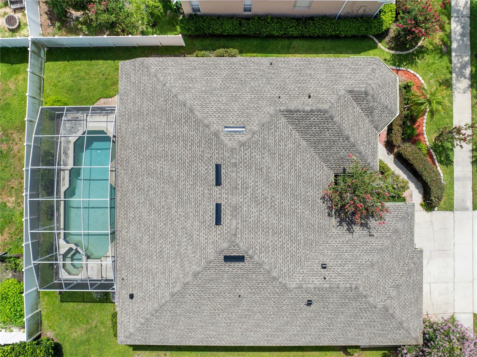 CRESCENT PARK - Residential