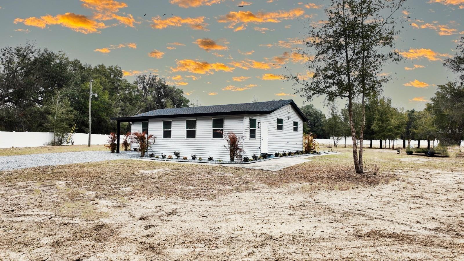MEETS AND BOUNDS - Residential