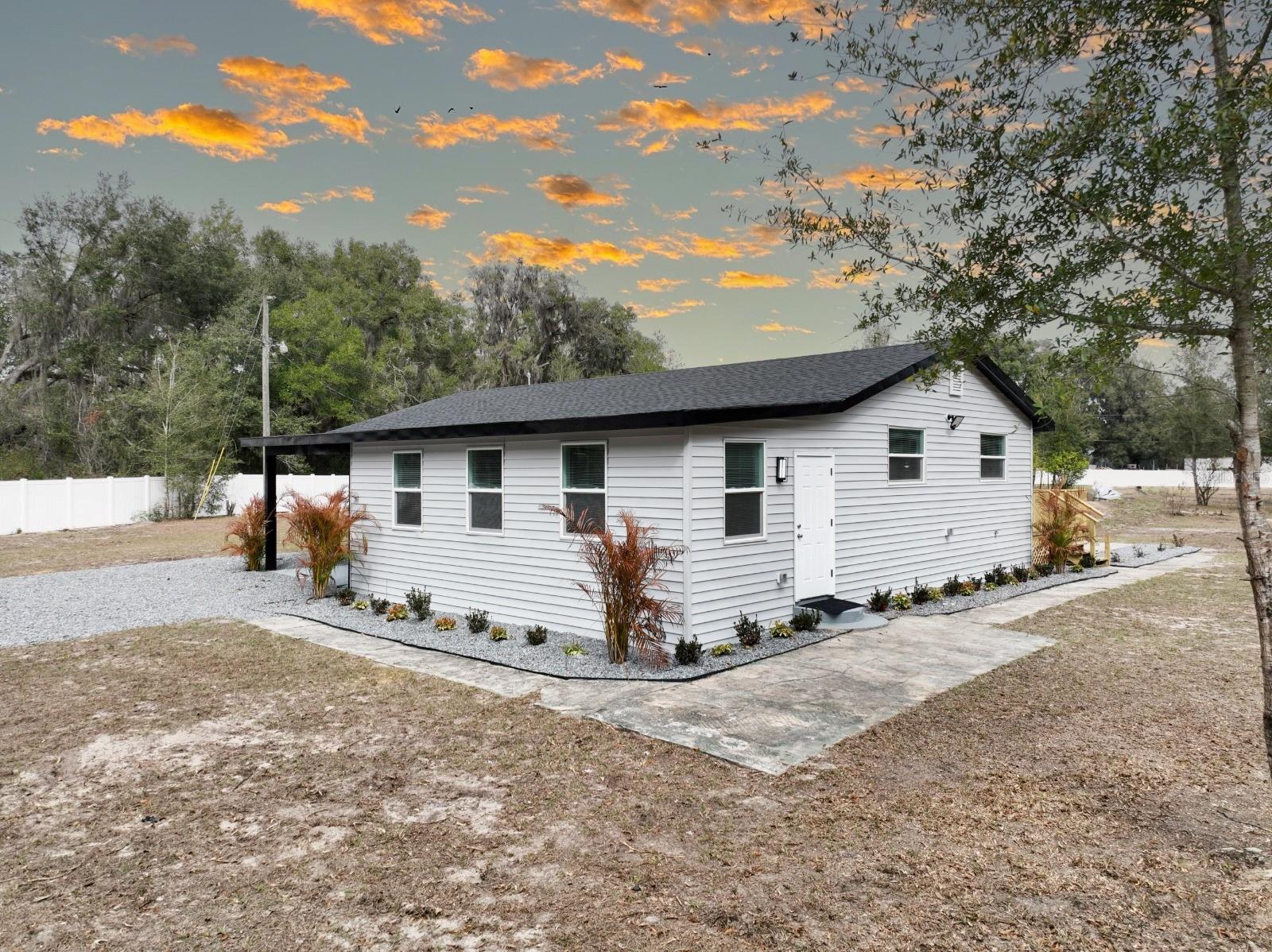 MEETS AND BOUNDS - Residential