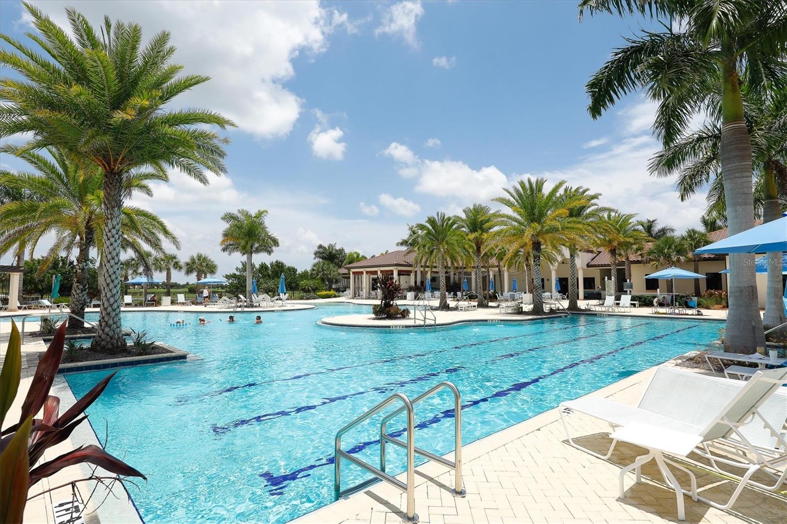SARASOTA NATIONAL PH 13-B - Residential