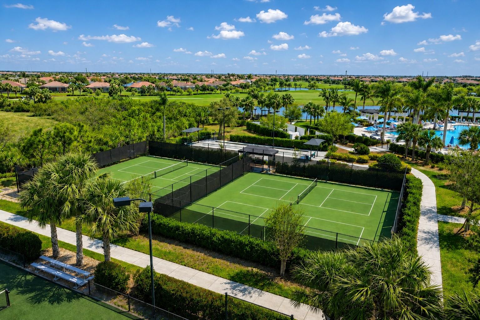 SARASOTA NATIONAL PH 13-B - Residential