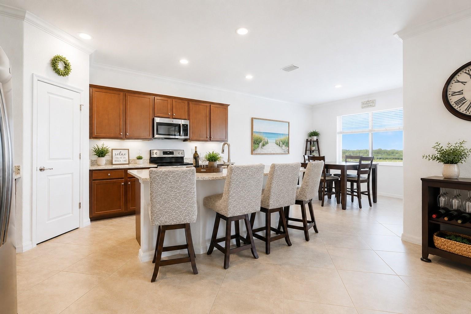 SARASOTA NATIONAL PH 13-B - Residential