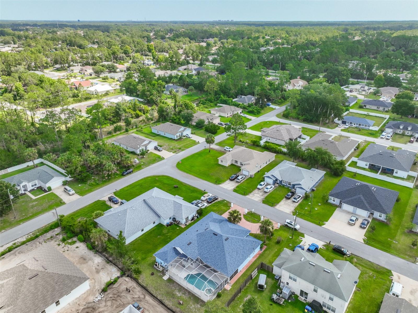 ROYAL PALMS - Residential