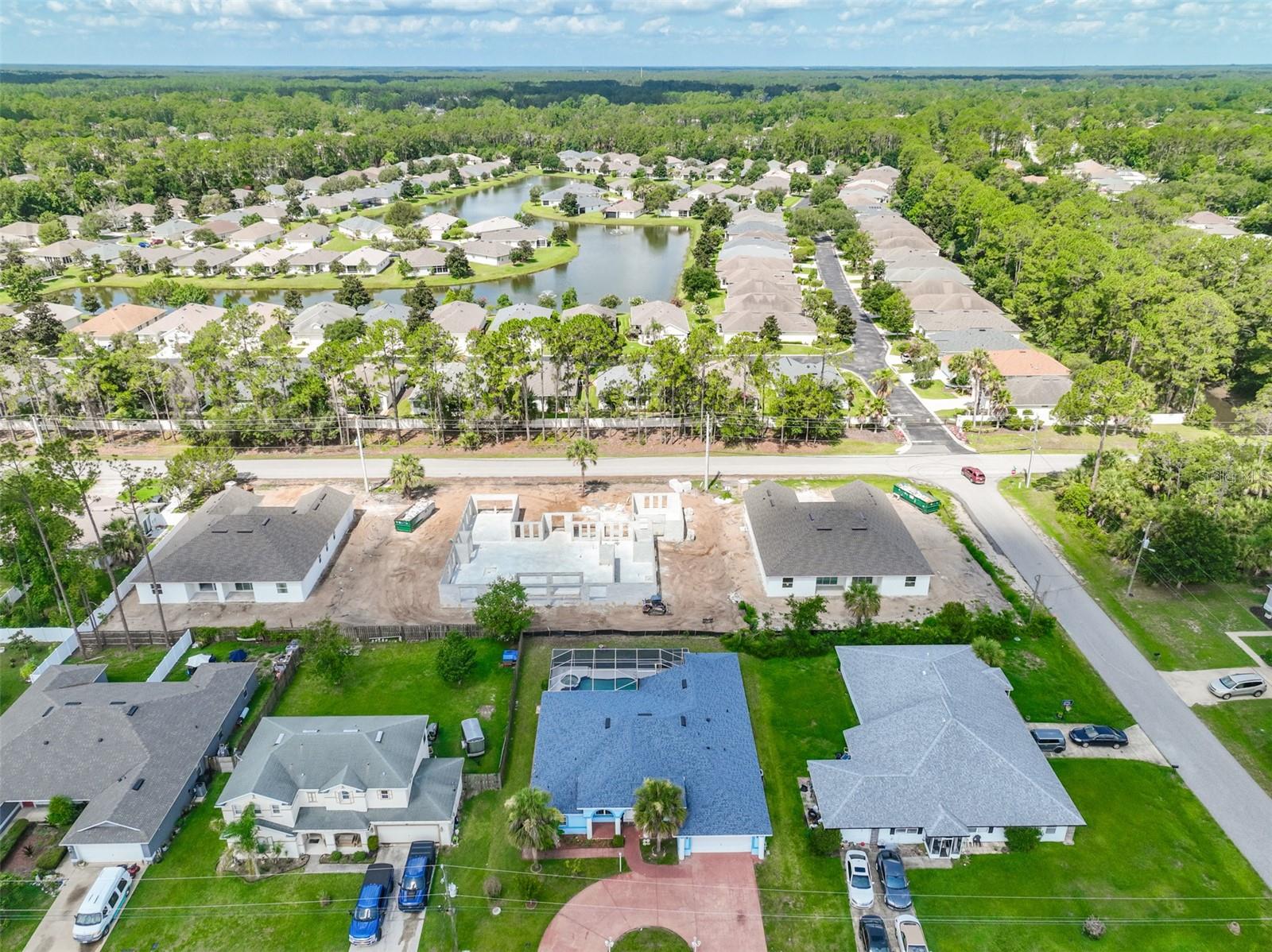 ROYAL PALMS - Residential