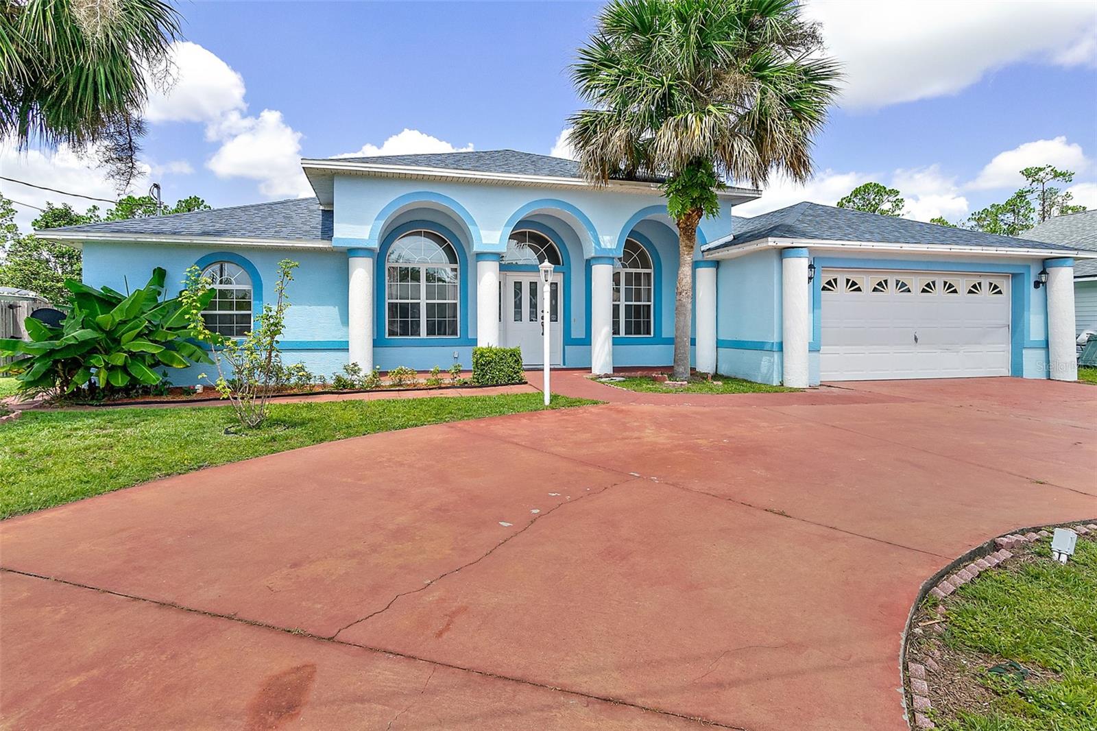 ROYAL PALMS - Residential