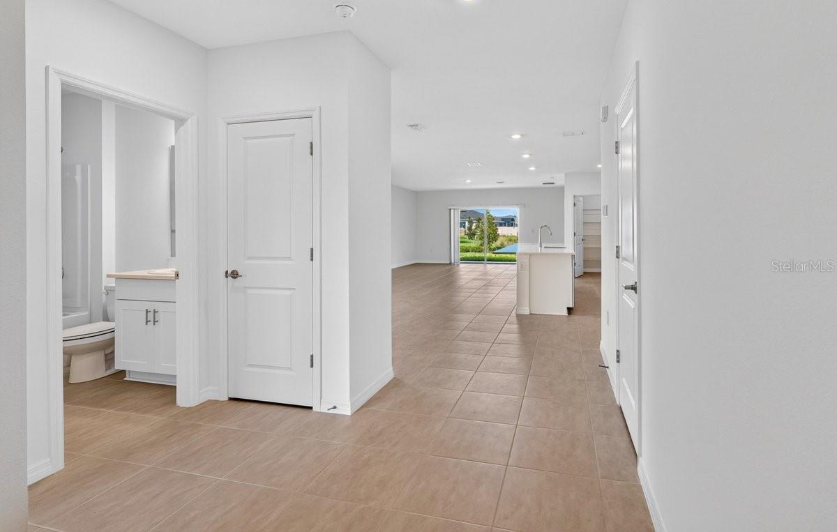 RIVERFRONT ESTATES SOUTH - Residential