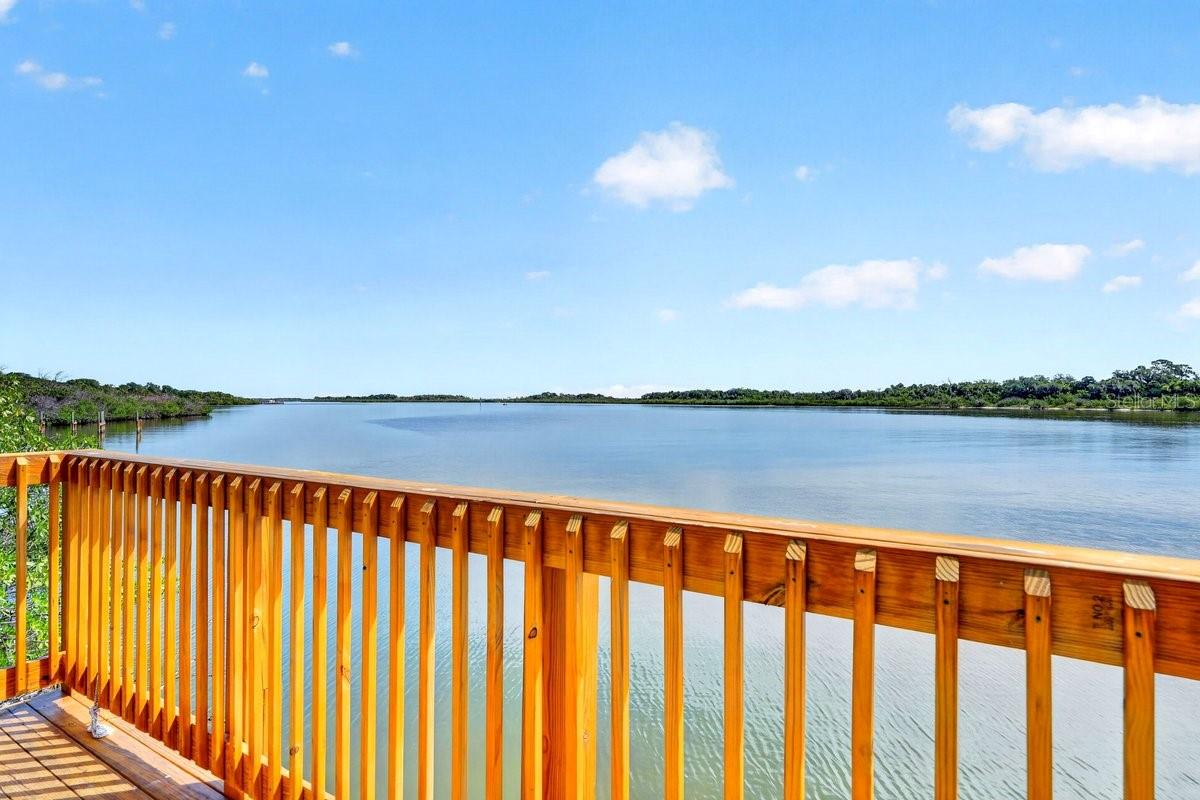 RIVERFRONT ESTATES SOUTH - Residential