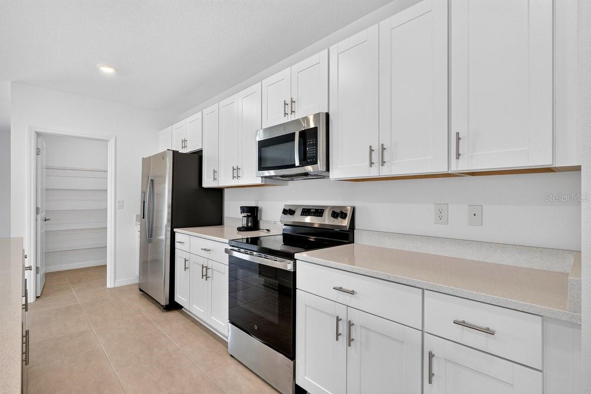 RIVERFRONT ESTATES SOUTH - Residential