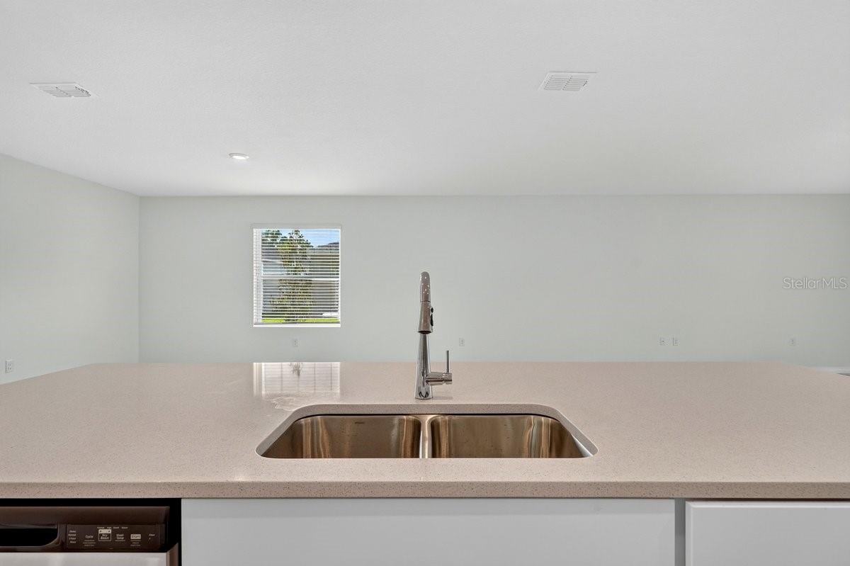RIVERFRONT ESTATES SOUTH - Residential