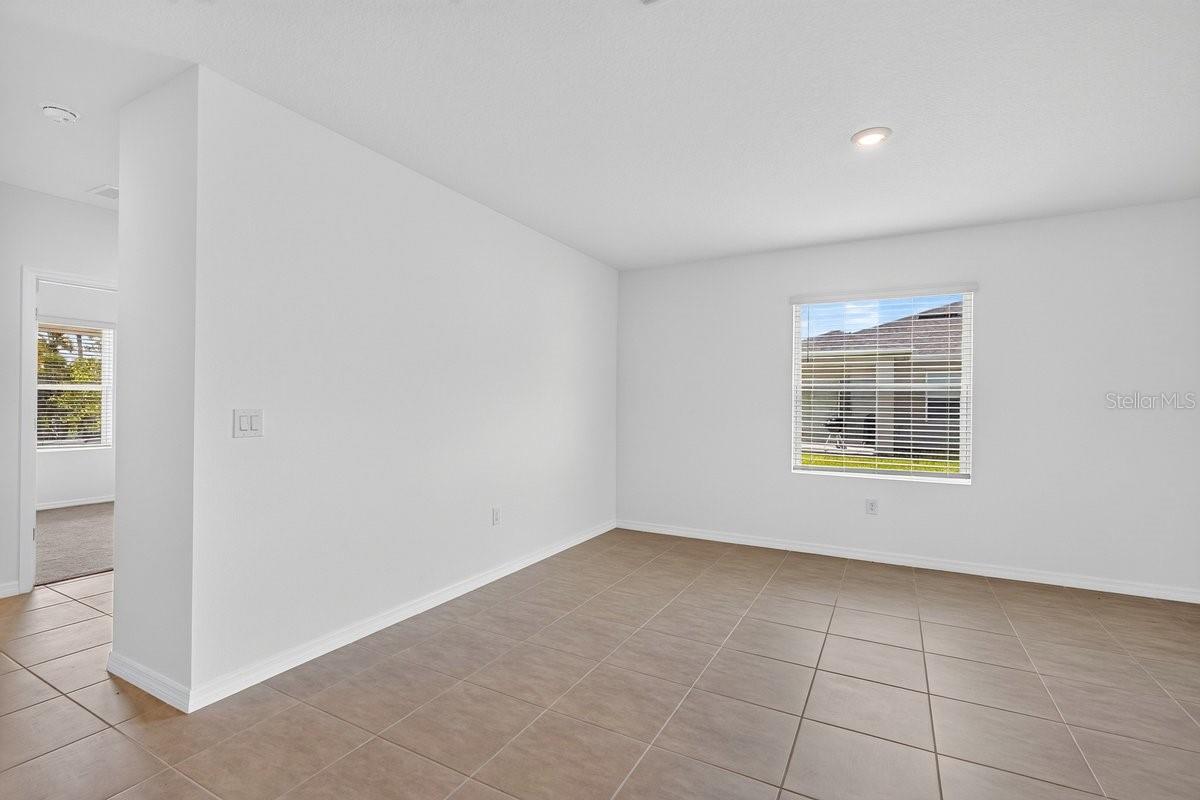 RIVERFRONT ESTATES SOUTH - Residential