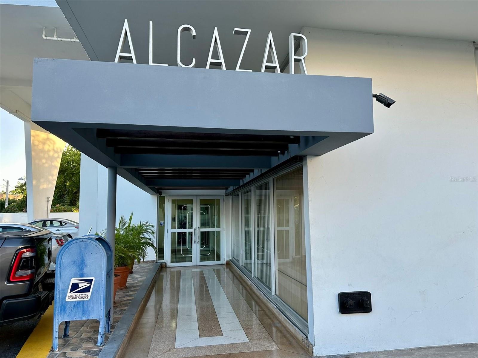 CONDOMINIO ALCAZAR - Residential