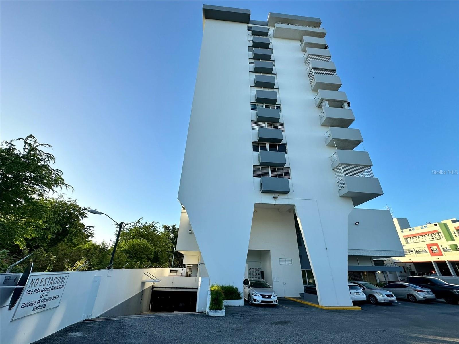 CONDOMINIO ALCAZAR - Residential