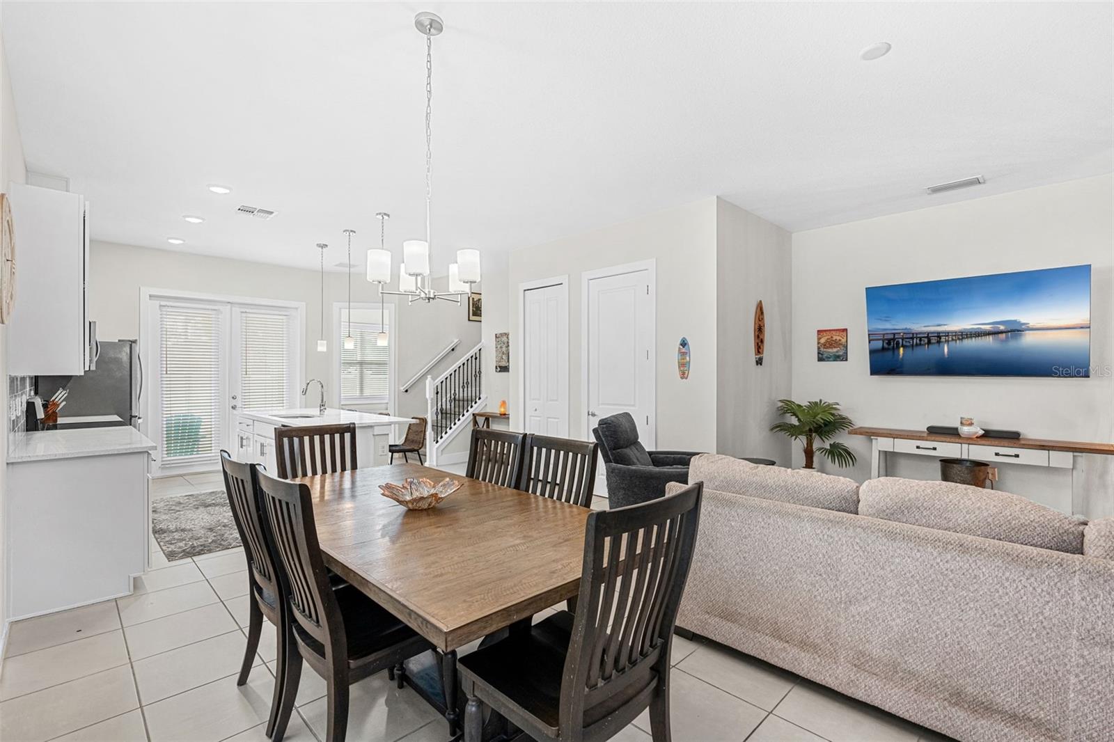 BRENTWOOD LANDING - Residential