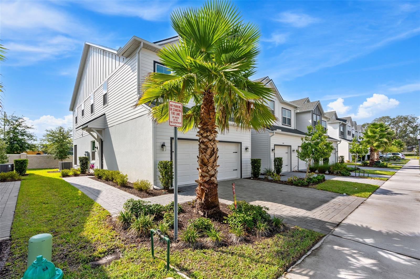 BRENTWOOD LANDING - Residential