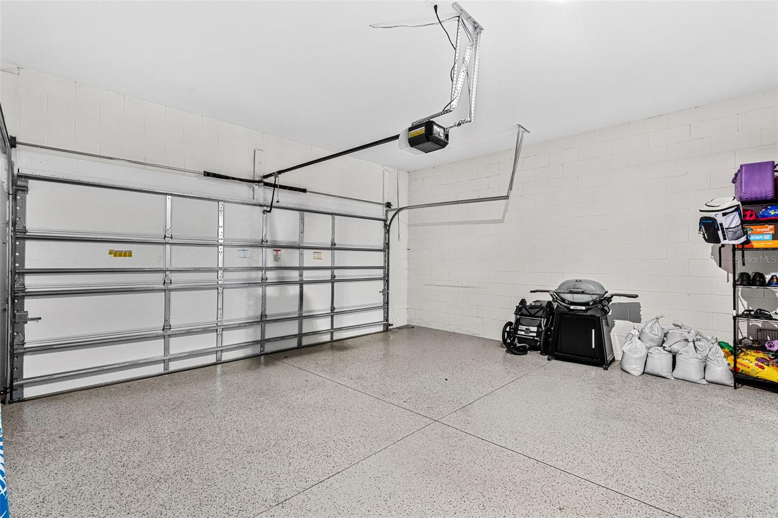 BRENTWOOD LANDING - Residential