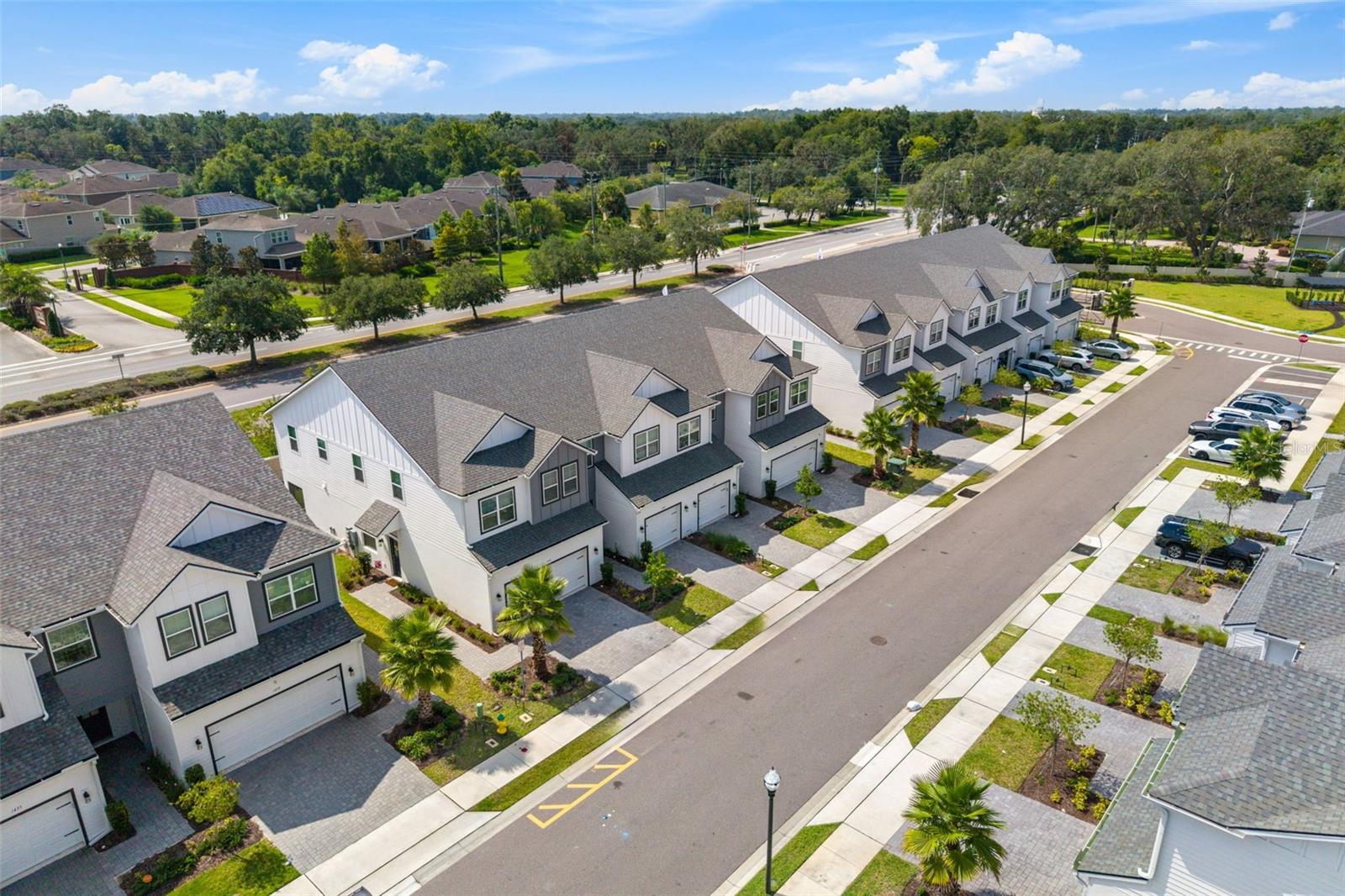 BRENTWOOD LANDING - Residential