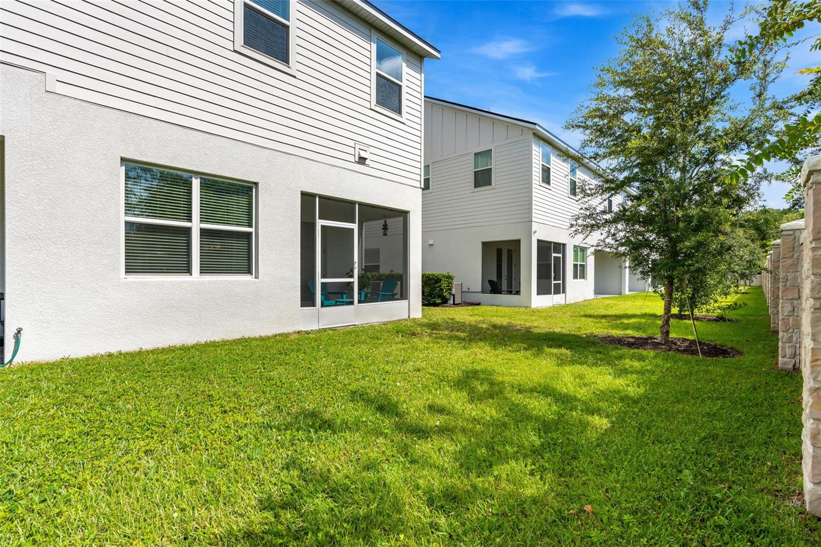 BRENTWOOD LANDING - Residential