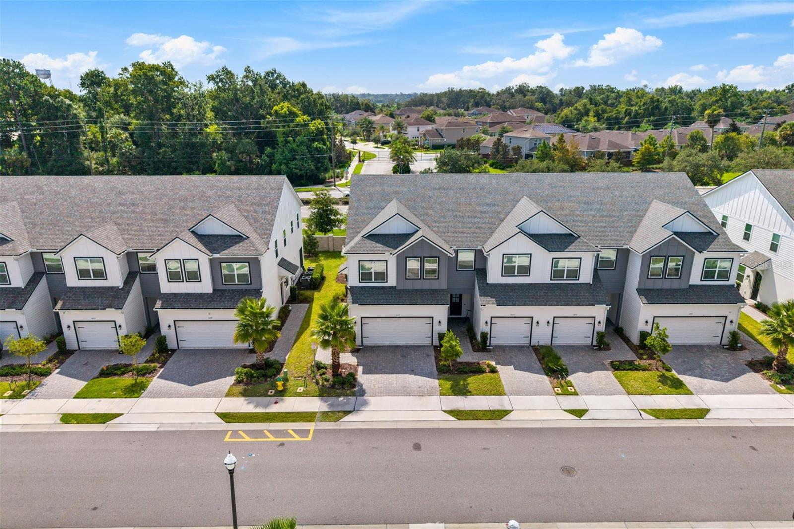BRENTWOOD LANDING - Residential