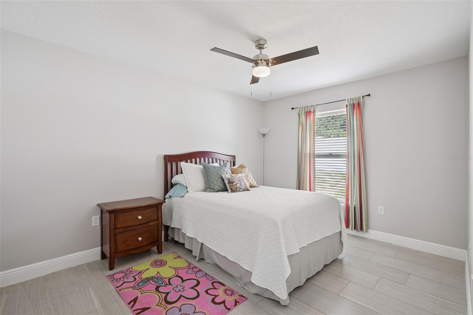DELTONA LAKES UNIT 12 - Residential