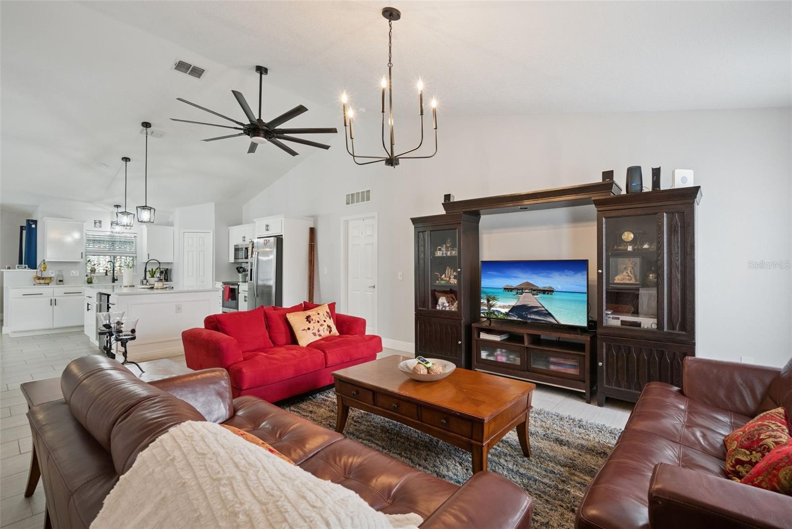 DELTONA LAKES UNIT 12 - Residential