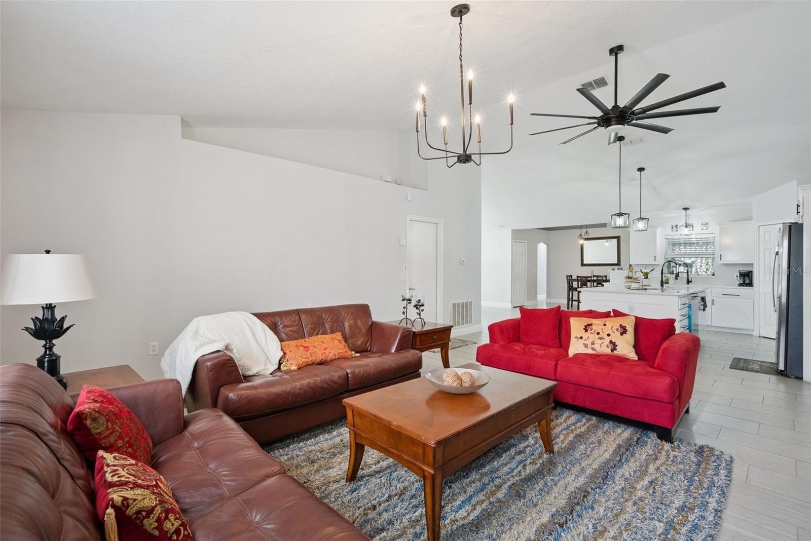 DELTONA LAKES UNIT 12 - Residential